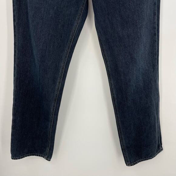 GRLFRND | Helena Straight Leg Jeans in Santi Dark Wash 30 - Picture 7 of 13